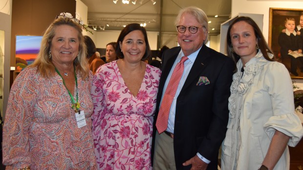 Anne Hamilton, Sally Keidel, Bill Cyphers and Allison Hough enjoy time together at the Philadelphia Show. (Photo by Maggie Corcoran)